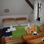 巴拉达霍斯卡查特酒店 3* Bedřichov